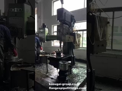 不同鋼/炭素鋼のフレンジのボルト穴掘り